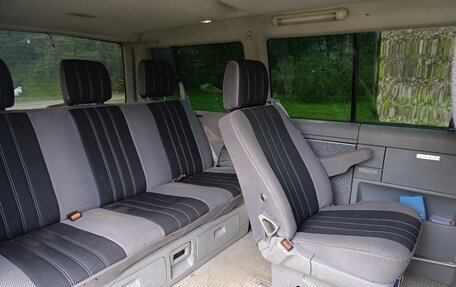 Volkswagen Multivan T4, 2001 год, 900 000 рублей, 8 фотография