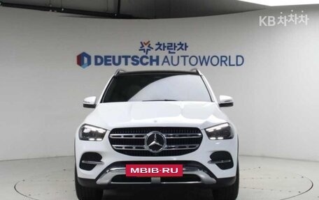 Mercedes-Benz GLE, 2026 год, 9 900 000 рублей, 4 фотография