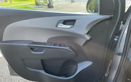 Chevrolet Aveo III, 2015 год, 950 000 рублей, 15 фотография