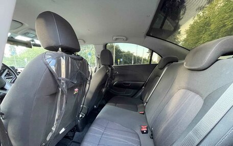 Chevrolet Aveo III, 2015 год, 950 000 рублей, 7 фотография