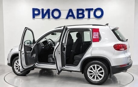 Volkswagen Tiguan I, 2012 год, 1 199 999 рублей, 12 фотография
