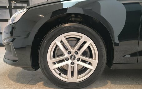 Audi A4, 2021 год, 3 190 000 рублей, 11 фотография