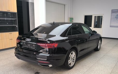 Audi A4, 2021 год, 3 190 000 рублей, 6 фотография
