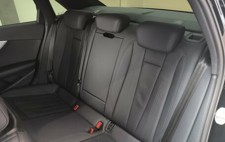 Audi A4, 2021 год, 3 190 000 рублей, 38 фотография