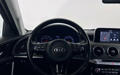 KIA Stinger I, 2018 год, 2 390 000 рублей, 12 фотография