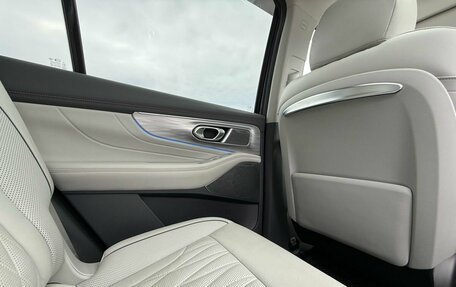 GAC GS8, 2024 год, 3 590 000 рублей, 36 фотография