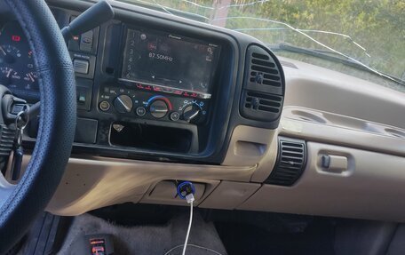 Chevrolet Tahoe II, 1998 год, 1 200 000 рублей, 8 фотография