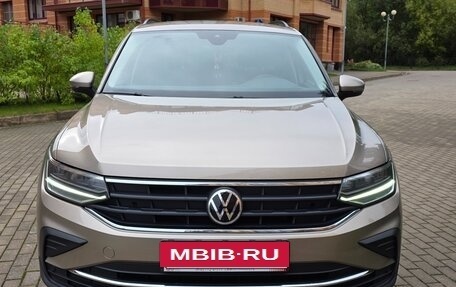 Volkswagen Tiguan II, 2022 год, 3 150 000 рублей, 5 фотография
