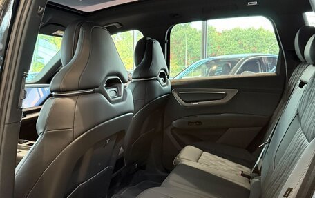 Audi Q7, 2026 год, 18 740 000 рублей, 14 фотография