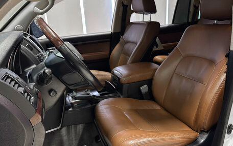 Toyota Land Cruiser 200, 2014 год, 3 967 000 рублей, 11 фотография
