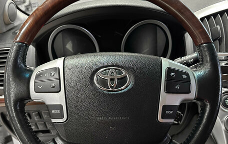Toyota Land Cruiser 200, 2014 год, 3 967 000 рублей, 30 фотография