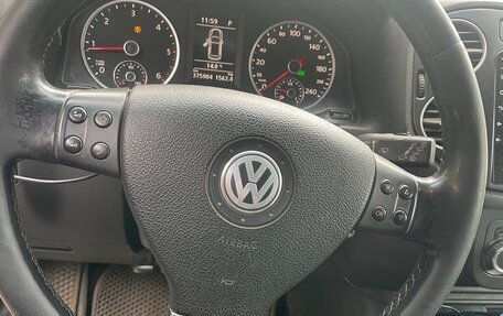 Volkswagen Tiguan I, 2010 год, 750 000 рублей, 3 фотография