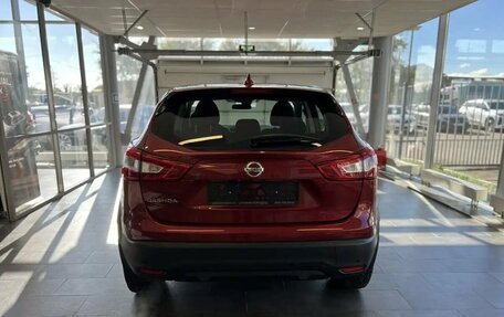 Nissan Qashqai, 2018 год, 1 899 000 рублей, 4 фотография