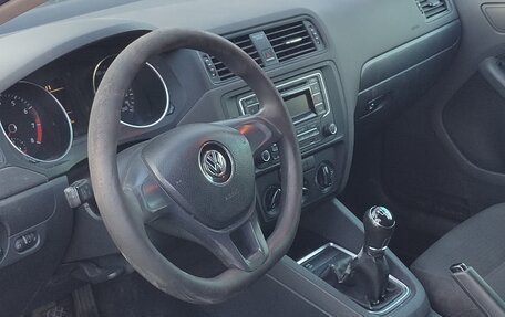 Volkswagen Jetta VI, 2015 год, 650 000 рублей, 6 фотография
