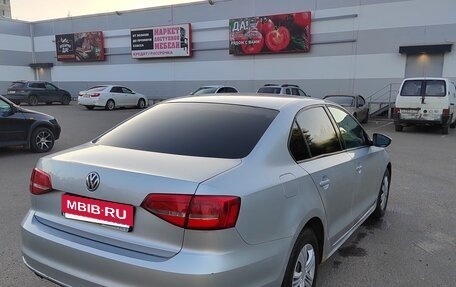 Volkswagen Jetta VI, 2015 год, 650 000 рублей, 4 фотография