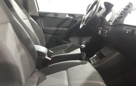 Volkswagen Tiguan I, 2012 год, 1 200 000 рублей, 10 фотография