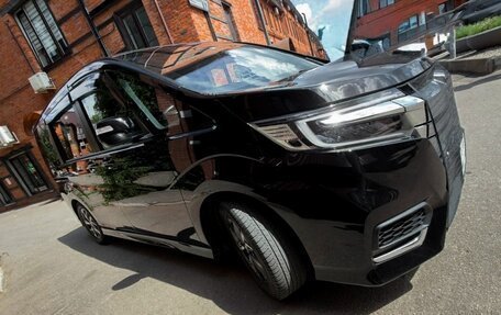 Honda Stepwgn IV, 2018 год, 2 200 000 рублей, 3 фотография