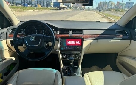 Skoda Superb III рестайлинг, 2012 год, 1 200 000 рублей, 7 фотография