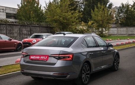 Skoda Superb III рестайлинг, 2023 год, 3 199 000 рублей, 6 фотография
