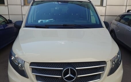 Mercedes-Benz Vito, 2017 год, 3 300 000 рублей, 1 фотография