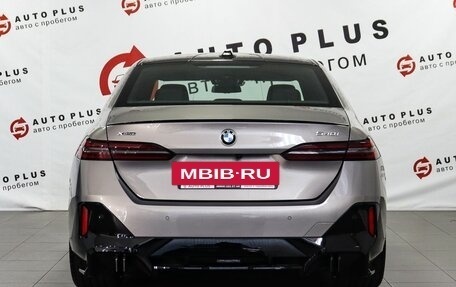 BMW 5 серия, 2023 год, 10 400 000 рублей, 4 фотография