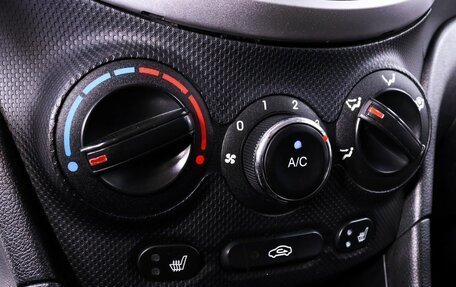 Hyundai Solaris II рестайлинг, 2012 год, 799 000 рублей, 18 фотография