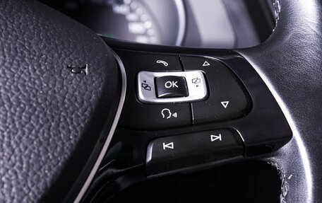 Volkswagen Tiguan II, 2017 год, 2 390 000 рублей, 15 фотография