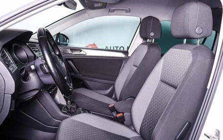 Volkswagen Tiguan II, 2017 год, 2 390 000 рублей, 8 фотография