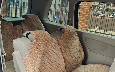Mazda Biante, 2010 год, 800 000 рублей, 9 фотография