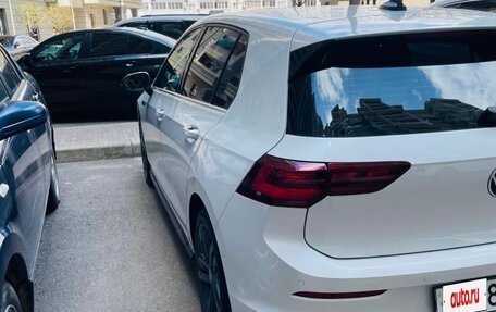 Volkswagen Golf VIII, 2022 год, 1 900 000 рублей, 6 фотография