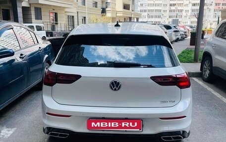 Volkswagen Golf VIII, 2022 год, 1 900 000 рублей, 4 фотография