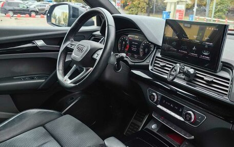 Audi Q5, 2021 год, 4 000 000 рублей, 9 фотография