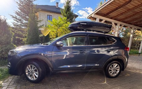 Hyundai Tucson III, 2018 год, 1 700 000 рублей, 2 фотография