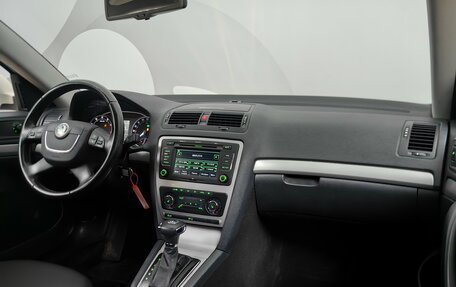 Skoda Octavia, 2011 год, 928 000 рублей, 13 фотография