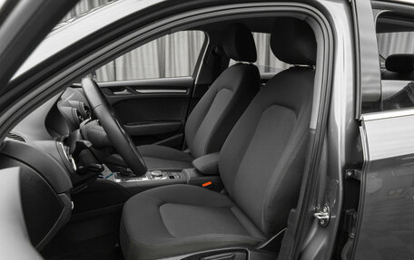 Audi A3, 2019 год, 2 390 000 рублей, 14 фотография