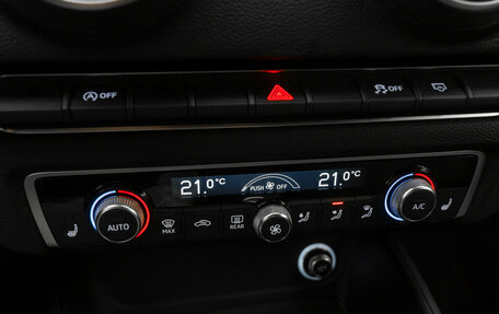 Audi A3, 2019 год, 2 390 000 рублей, 21 фотография