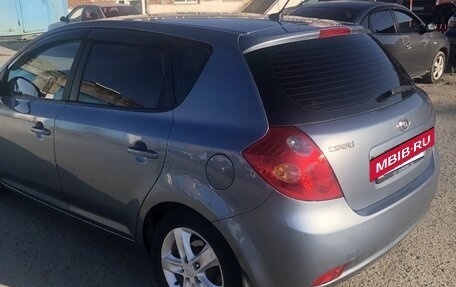 KIA cee'd I рестайлинг, 2008 год, 595 000 рублей, 4 фотография