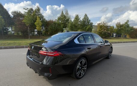 BMW 5 серия, 2025 год, 7 100 000 рублей, 3 фотография