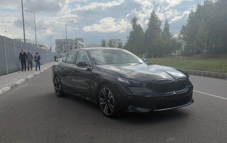 BMW 5 серия, 2025 год, 7 100 000 рублей, 5 фотография