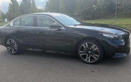 BMW 5 серия, 2025 год, 7 100 000 рублей, 6 фотография