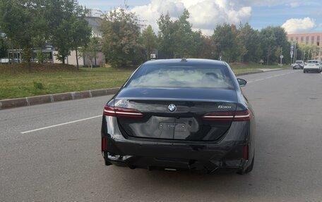 BMW 5 серия, 2025 год, 7 100 000 рублей, 9 фотография