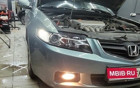 Honda Accord VII рестайлинг, 2004 год, 850 000 рублей, 6 фотография