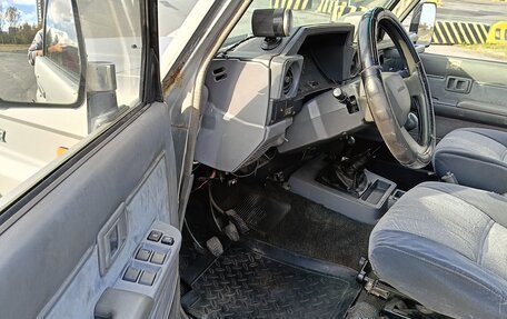 Toyota Land Cruiser 70, 1993 год, 980 000 рублей, 16 фотография
