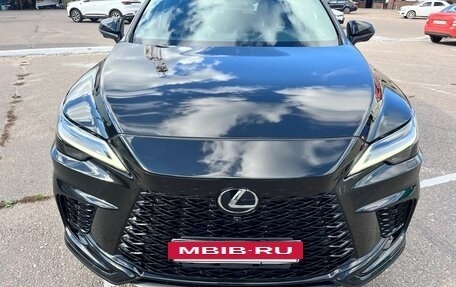 Lexus RX IV рестайлинг, 2023 год, 8 400 000 рублей, 3 фотография