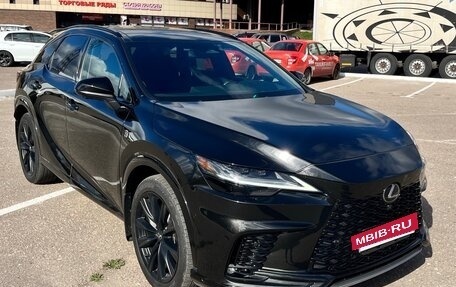 Lexus RX IV рестайлинг, 2023 год, 8 400 000 рублей, 4 фотография