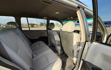 Toyota Highlander III, 2004 год, 849 000 рублей, 10 фотография
