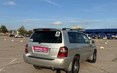 Toyota Highlander III, 2004 год, 849 000 рублей, 11 фотография