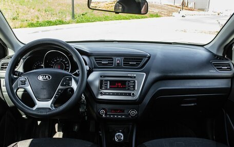 KIA Rio III рестайлинг, 2016 год, 1 090 000 рублей, 17 фотография