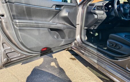 Toyota Camry, 2022 год, 3 750 000 рублей, 16 фотография
