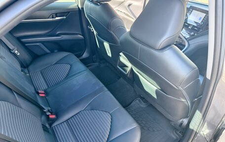 Toyota Camry, 2022 год, 3 750 000 рублей, 18 фотография